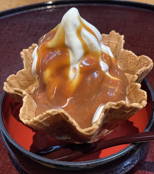 盐焦糖冰淇淋