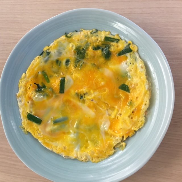 Fried egg and Chinese chives
