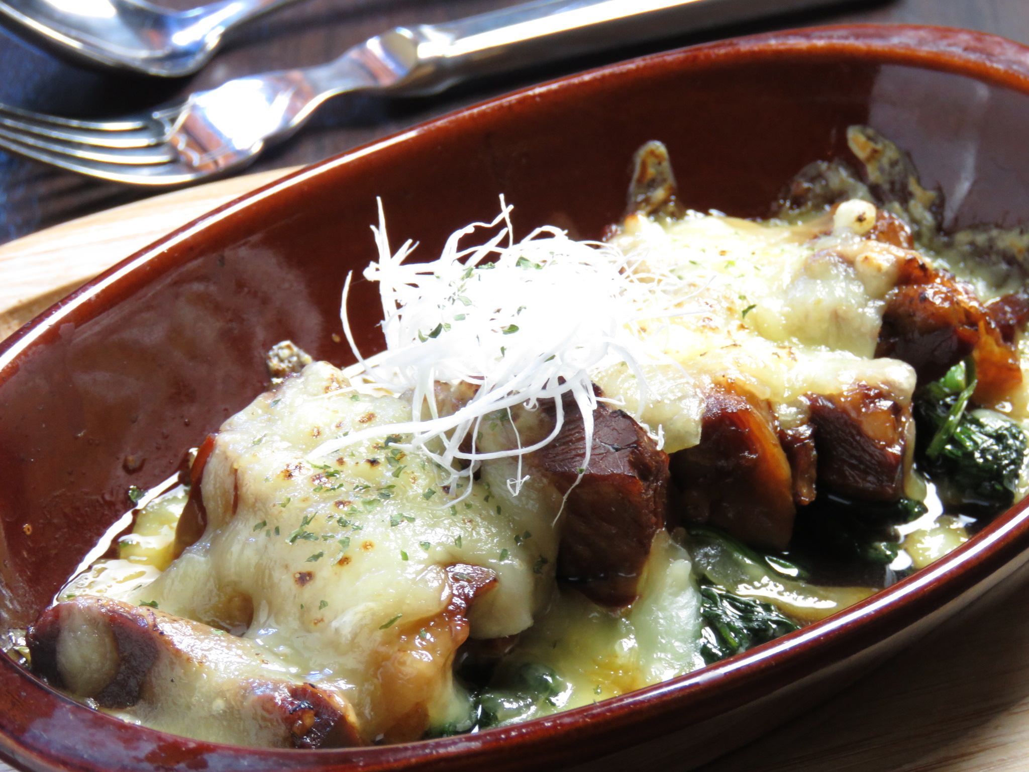 Pork,Spinach,Cheese Broiled