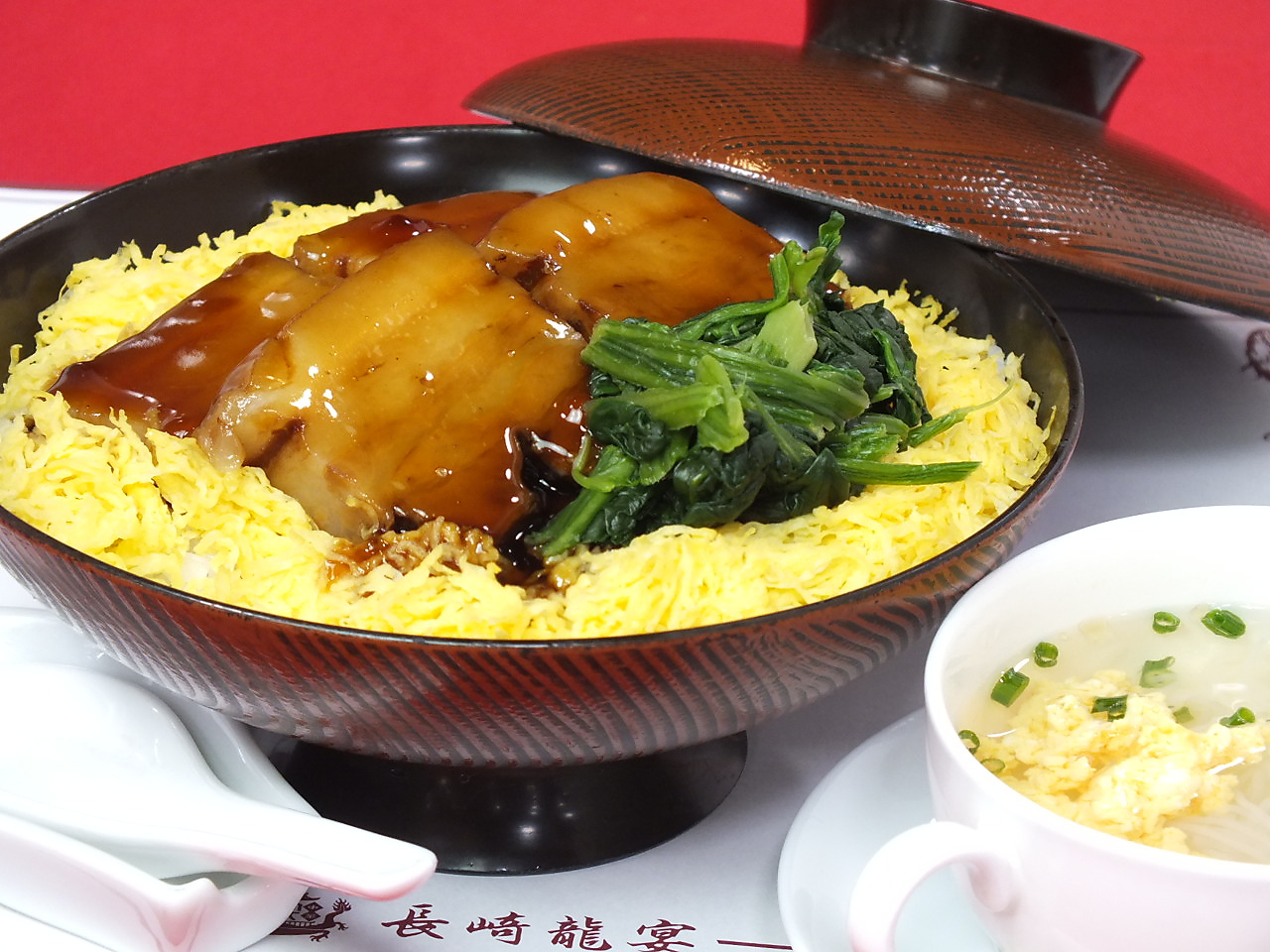 東坡肉丼