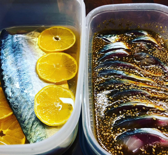 Hakata Vinegared Mackerel seasoned with Sesame