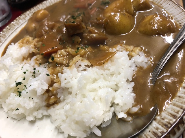 长崎鱼糕咖喱饭
